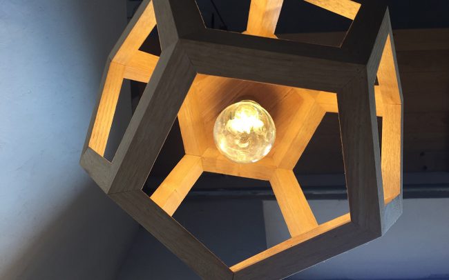Lampada in legno ALBIORIX dodecaedro - Fulcro Firenze